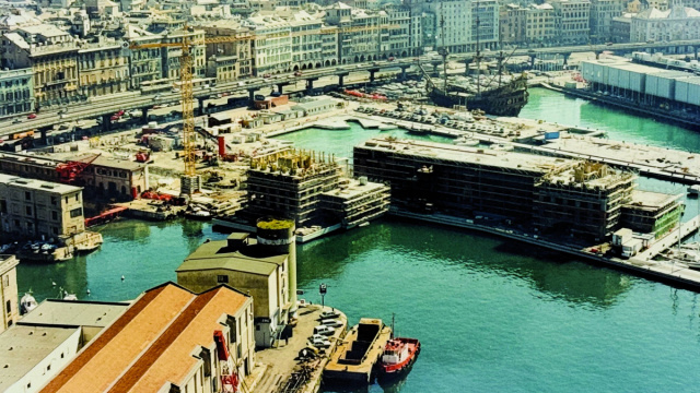 Storia del Marina Porto Antico di Genova: quando il porto cambia ... &copy; Creative Commons
