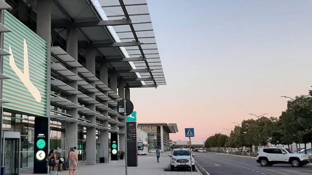 Aeroporto di Ancona-Falconara - Wikipedia &copy; Creative Commons