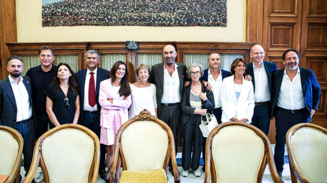 Comune di Bari, il sindaco Leccese presenta la nuova giunta ... &copy; Creative Commons