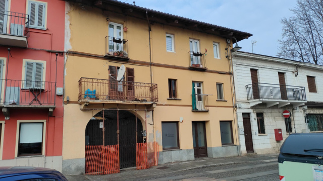 Appartamento All'asta In Piazza Iv Novembre N 4 Collegno (TO ... &copy; Creative Commons