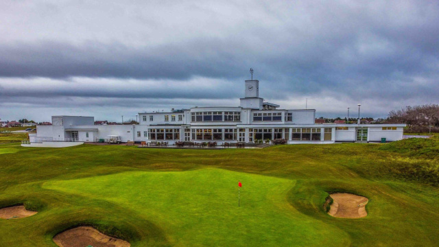 Royal Birkdale Golf Club &ndash; Play the Links that Crowned The King &copy; Creative Commons