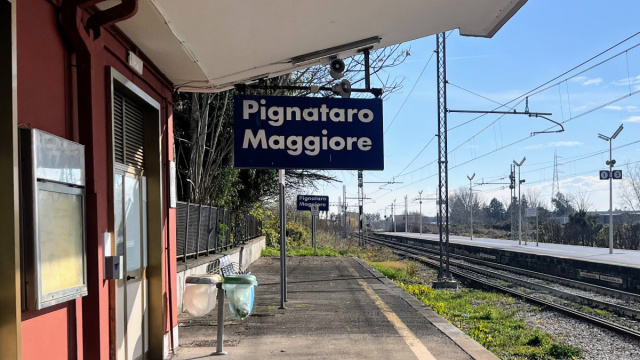 Stazione di Pignataro Maggiore - Wikipedia &copy; Creative Commons
