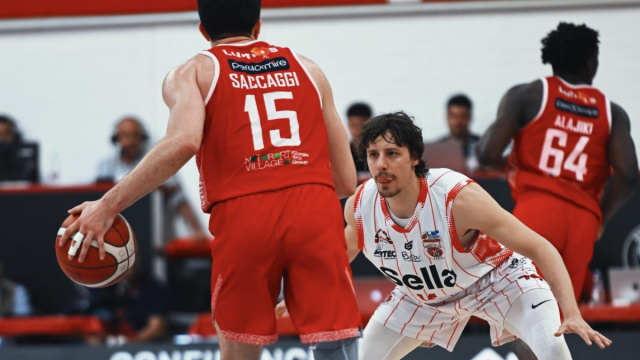 BASKET SERIE A2: Sella Cento - Estra Pistoia 99-86: Cento chiude ... &copy; Creative Commons