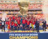 La Spagna alza la sua seconda coppa del mondo (Screenshot DAZN)..png