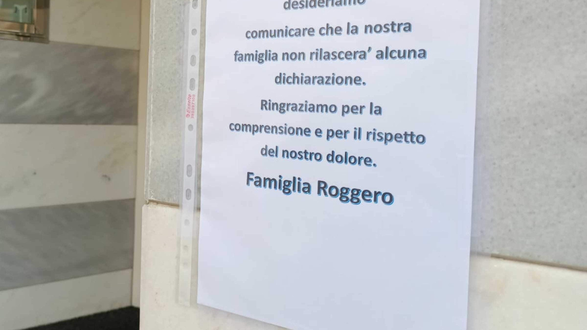 Moglie di Mario Roggero riapre la gioielleria, “siamo a rischio