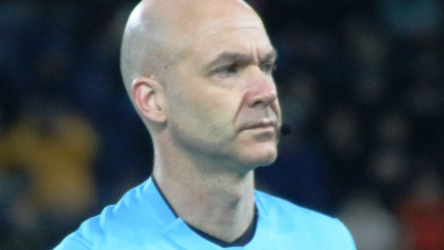 Anthony Taylor (arbitro) - Wikipedia &copy; Creative Commons