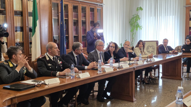 Catanzaro, firmato in Prefettura il nuovo protocollo d'intesa per ... &copy; Creative Commons
