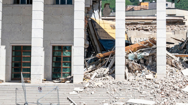 Crollo Tribunale di Bolzano: nessun ferito grave, verifiche in ... &copy; Creative Commons