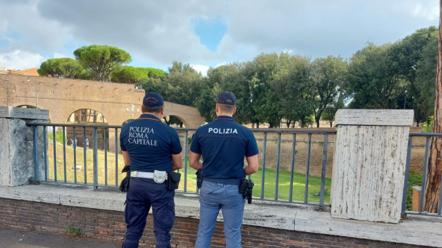 Servizio congiunto Polizia di Stato e Polizia Locale Roma Capitale ... &copy; Creative Commons