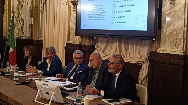 Vendemmia, arriva il "bollino etico": cos&igrave; Langhe e Roero vogliono ... &copy; Creative Commons