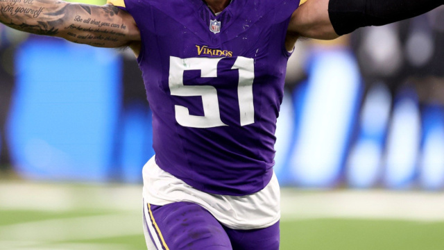Vikings linebacker Blake Cashman dealing with turf toe &copy; Creative Commons
