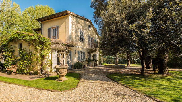 Villa in Vendita a Camaiore - Zona: Lido di Camaiore - Coldwell ... &copy; Creative Commons