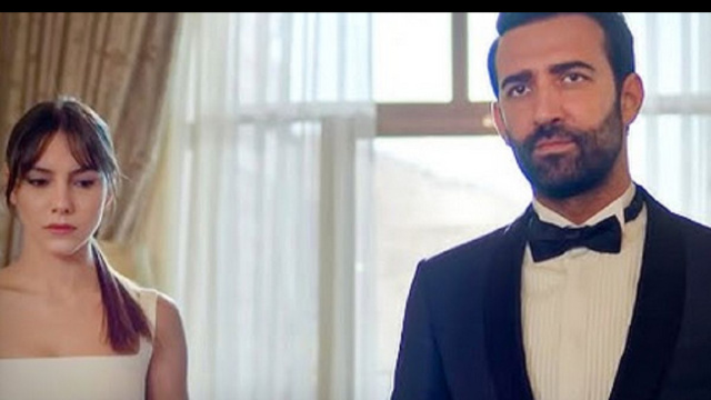 Zerrin e Demir in Far Away &copy; Mediaset