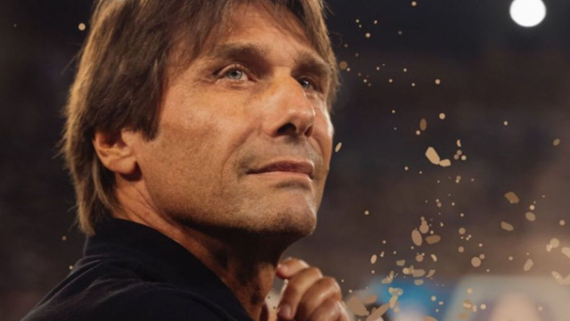 Antonio Conte, allenatore. Foto &copy; Napoli