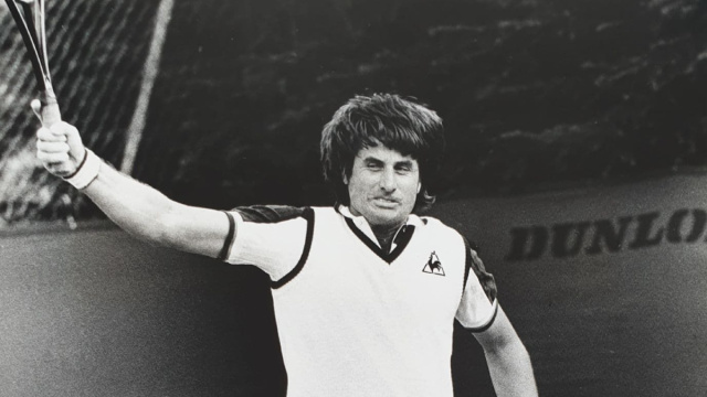 Charlie Pasarell Press Photo "Backhand" &copy; Creative Commons