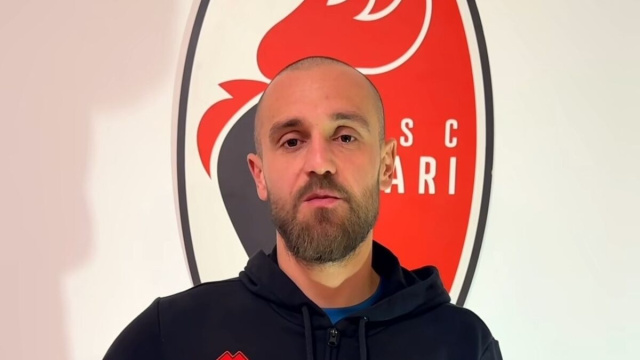 Nuovo acquisto per il Bari @ foto pagina ufficiale Fb- SSC Bari