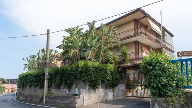 Appartamento in Vendita Catania 32461600-4  RE/MAX Italia &copy; Creative Commons