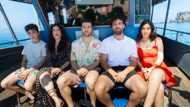 Rossella Nunzio Samuel e Mika con Jimmy in vacanza &copy;