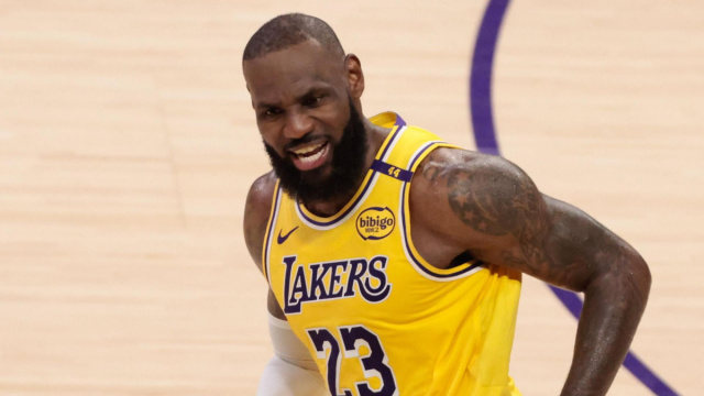 Basketball Los Angeles Lakers Lebron James: NBA Legend Extends Los ... &copy; Creative Commons