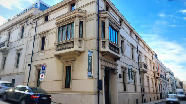 Dove siamo - Hotel Torrione 4* Reggio Calabria &copy; Creative Commons