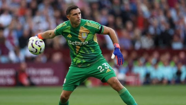 Emiliano Martinez &copy; Aston Villa
