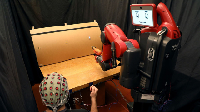 How to control robots with brainwaves and hand gestures  MIT News ... &copy; Creative Commons