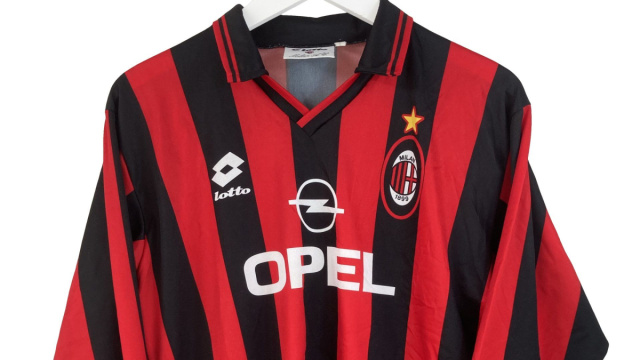 Long Sleeve Paolo Maldini Shirt Paolo Maldini Long Sleeve Jersey ... &copy; Creative Commons