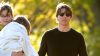 La figlia di Tom Cruise sceglie il cognome della madre: benvenuta Suri Noelle