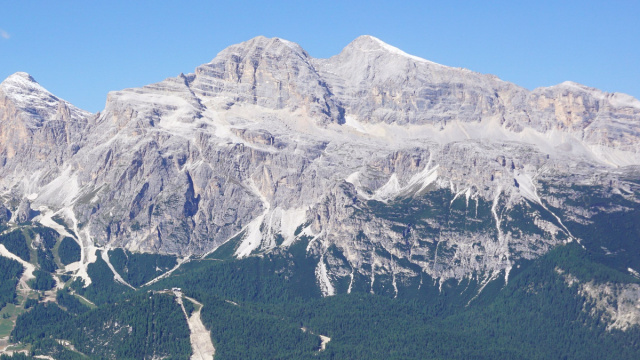 Cortina d'Ampezzo - Wikimedia Commons &copy; Creative Commons