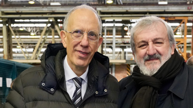 IL PRESIDENTE EMILIANO CON IL MINISTRO URSO NELLO STABILIMENTO ... &copy; Creative Commons