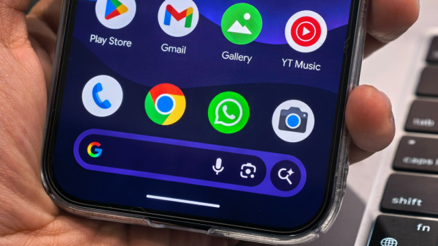 Smartphone Whatsapp Web Front Camera I've Wanted This For Ages ... &copy; Creative Commons