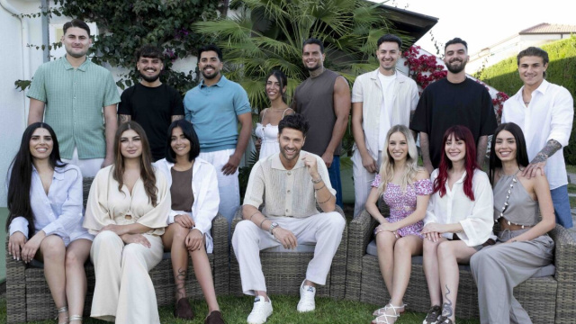 Temptation Island - Bisciglia con le coppie.
