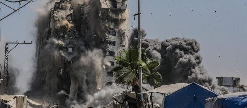 Accordo Gaza: Hamas verso il disarmo, segnali di svolta nei negoziati al Cairo