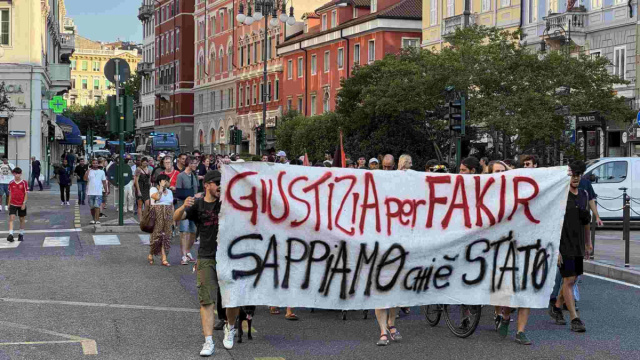 Corteo per Fakir, scintille in centro: tensioni con passanti e ... &copy; Creative Commons