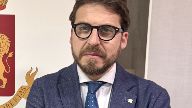 Matera: il Vice Questore Gianni Albano lascia gli Uffici di Via ... &copy; Creative Commons
