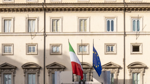 Palazzo Chigi - Wikipedia &copy; Creative Commons