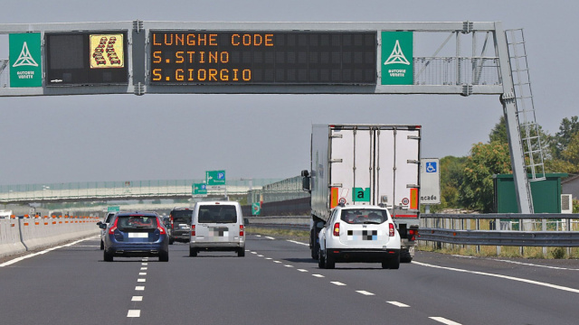 Pedaggi autostradali, il ministero blocca gli aumenti di Autovie ... &copy; Creative Commons