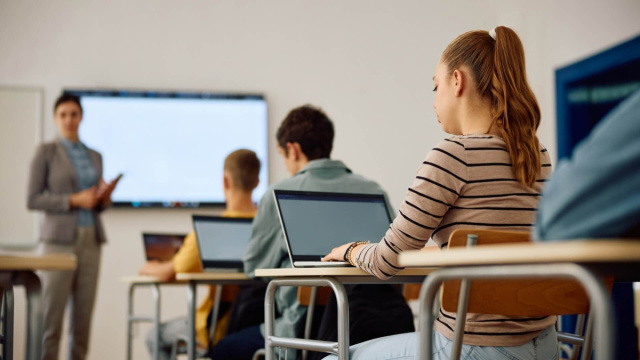 Scuola Assunzioni. il doppio canale di reclutamento