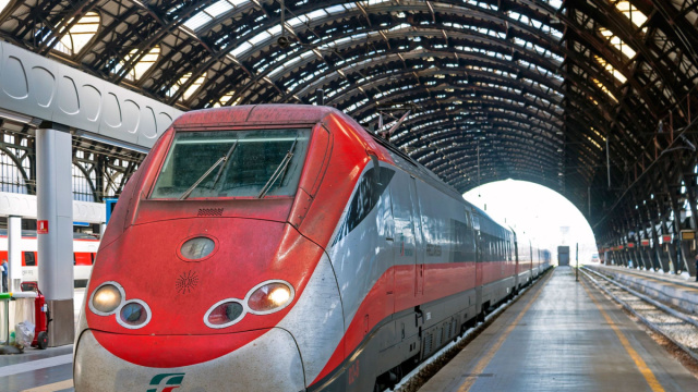 Trenitalia ti porta al Festival della Valle d'Itria  Festival ... &copy; Creative Commons