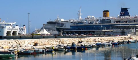 FdI festeggia a Bari la longevità del governo il 4 settembre