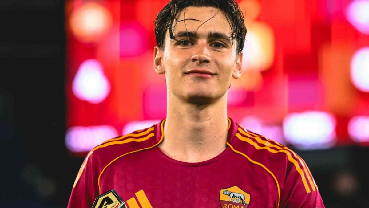 Napoli, Allegri chiude la porta alla Juve per Lobotka, la Roma spara ...