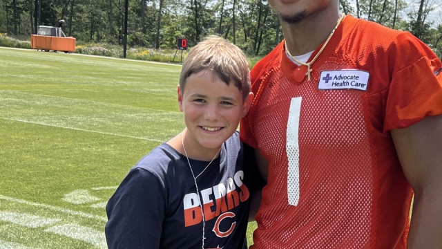 File:Justin Fields 2022 Bears Camp.jpg - Wikipedia &copy; Creative Commons