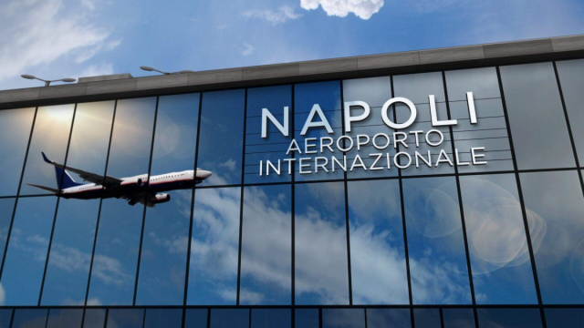 Aeroporto Napoli: La porta di arrivo dei nostri congressisti &copy; Creative Commons