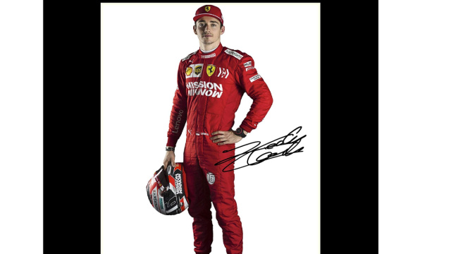 Foto incorniciata e autografata da Charles Leclerc, pilota della ... &copy; Creative Commons