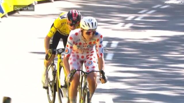 Jonas Vingegaard e Tadej Pogacar - &copy; Screenshot Eurosport