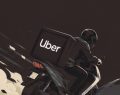 Uber frena l'espansione europea di Eats per puntare all'acquisizione di Delivery Hero