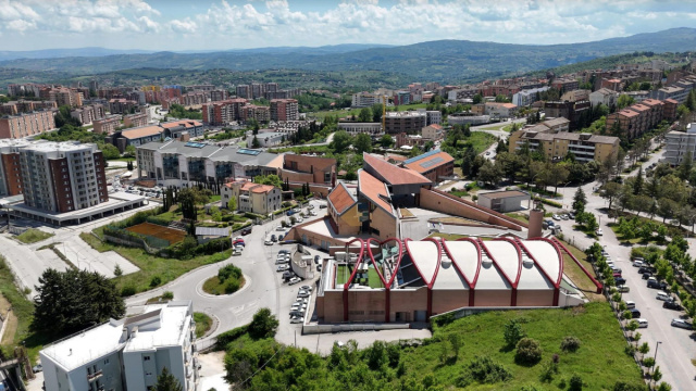 Universit&agrave; degli Studi del Molise. Un ateneo a misura di studente ... &copy; Creative Commons
