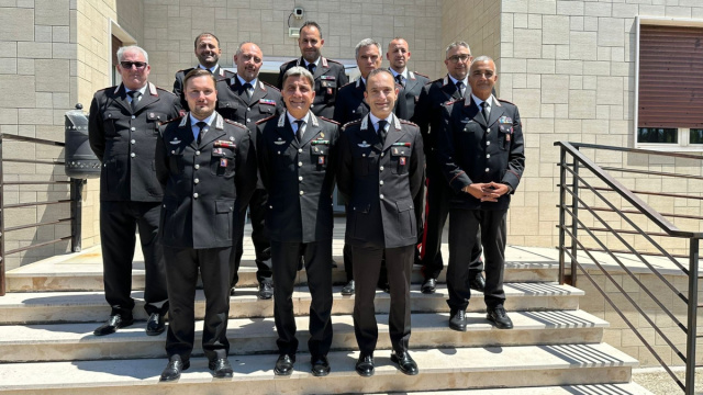 VICO DEL GARGANO: IL COMANDANTE DELLA LEGIONE CARABINIERI PUGLIA ... &copy; Creative Commons