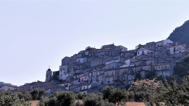 Castelsaraceno - Wikipedia &copy; Creative Commons