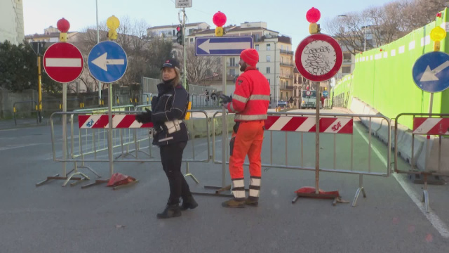 LAVORI AL PONTE AL PINO, PRIMO GIORNO DI CHIUSURA A META' - Toscana Tv &copy; Creative Commons